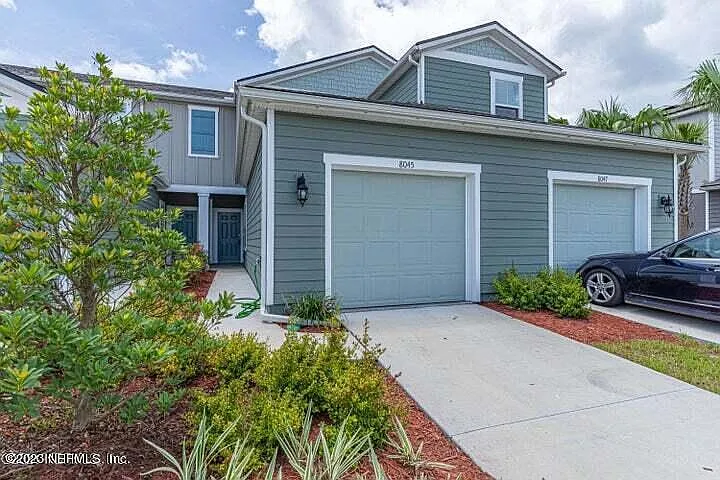 2 bed, 2.5 bath, 1327 sqft, $1,775 — Photo 3