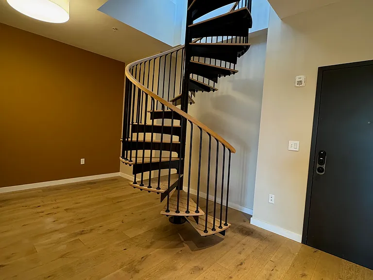 249 Main St #401 — Photo 8