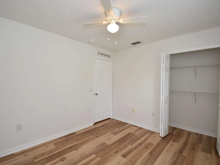 14 Ryley Ln — Photo 28