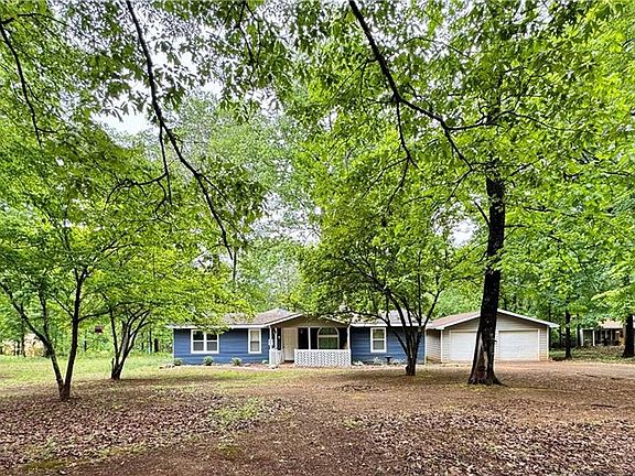 3rd image of 126 McCready Dr