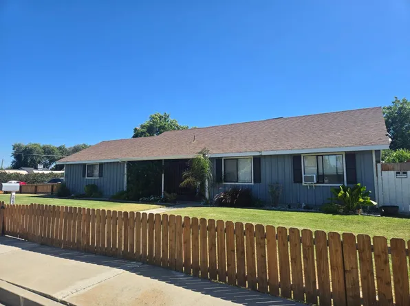 861 E St, Los Banos, CA 93635