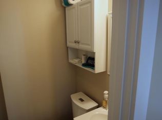565 Main St #1, South Portland, ME 04106