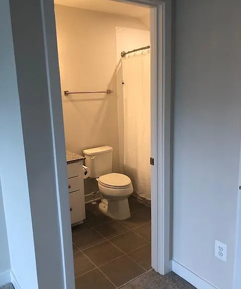 Top Floor Suite Bathroom