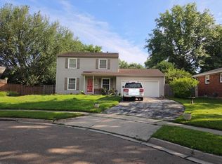904 Hanlin Ct, Normal, IL 61761