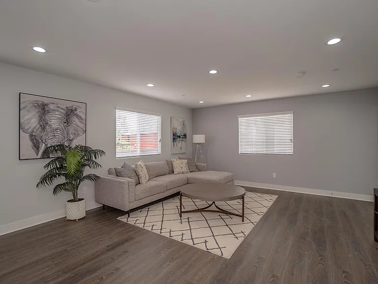 7203 S La Cienega Blvd #7203 — Photo 4