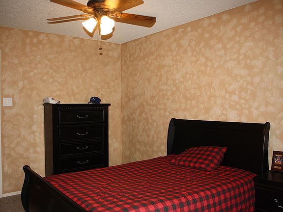3rd image of 2908 Marie Dr