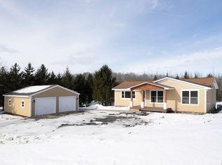 8731 Kinderhook Rd, Chittenango, NY 13037