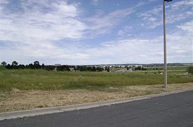 4th image of 13404 E Broncos Pkwy