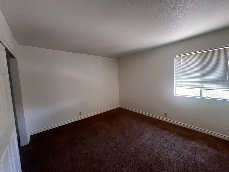 4972 River Glen Dr #178 — Photo 5