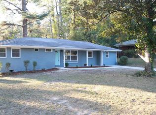 1921 Amesbury Dr, Decatur, GA 30032