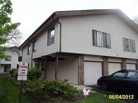 107 S Bartlett Rd #97-2 photo 1