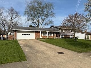 4th image of 10 Craig Dr