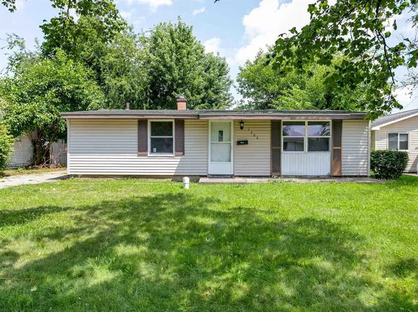 1308 Browne Ln, South Bend, IN 46615