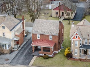 831 Delaware Ave, Palmerton, PA 18071