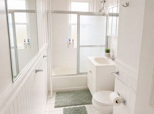 9 Park Vale APT 8, Brookline, MA 02446