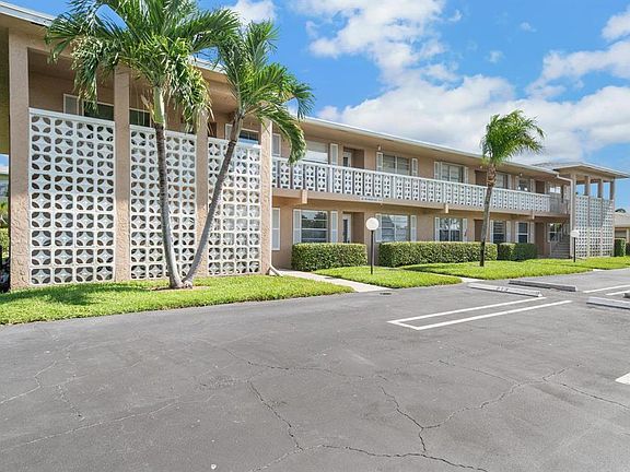 2nd image of 2601 Red Hibiscus Boulevard