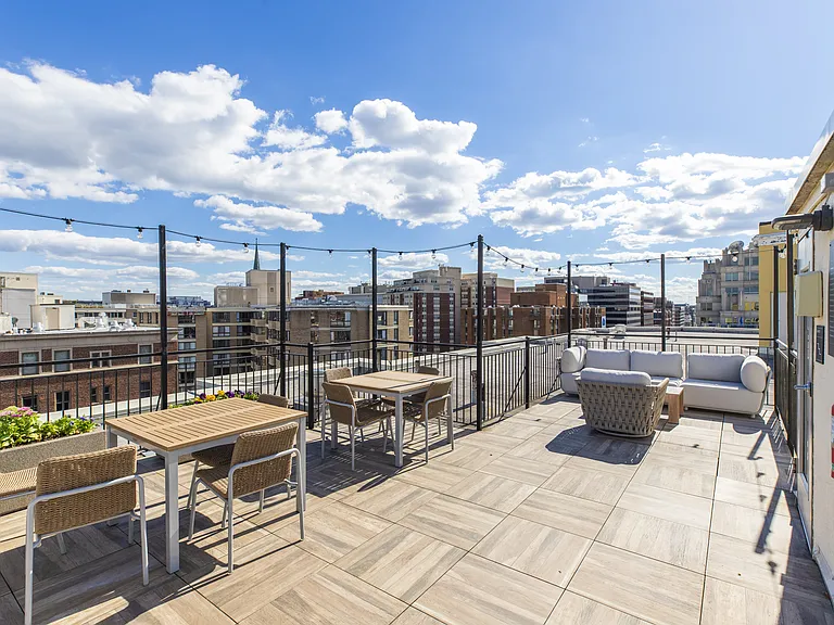 Rooftop deck
