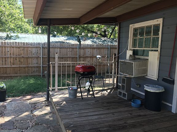 5th image of 313 Denison Dr