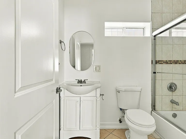 246 E Gage Ave — Photo 30