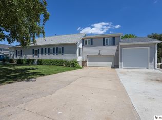 1641 W B St, Lincoln, NE 68522