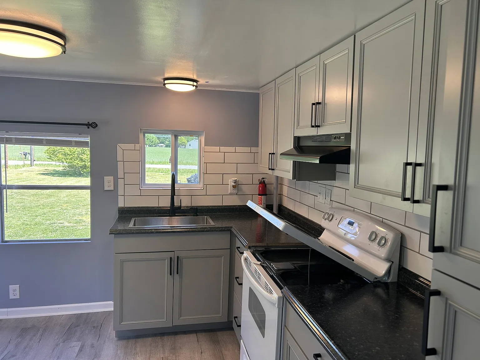 2 bed, 600 sqft, $1,800 — Photo 4