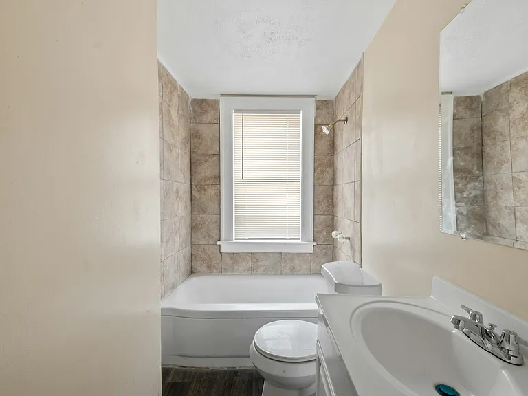 874 Whitcomb Rd #D — Photo 14