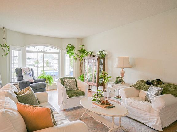 4th image of 5700 Pierce Rd #508