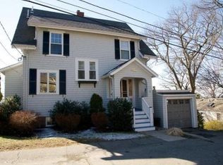 4 Crest Rd, Swampscott, MA 01907