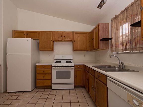 5th image of 4136 Harris Ave