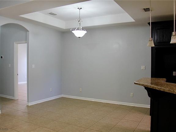 5th image of 507 Abbott Ave