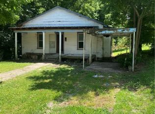 628 W South Ave, Harrison, AR 72601