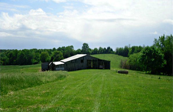 2nd image of 893 Aetna Grove Church Rd