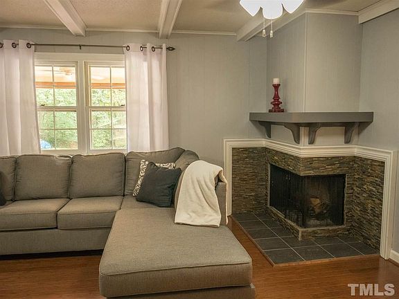 5th image of 113 Oakview Dr