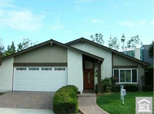 953 Dahlia Ave, Costa Mesa, CA 92626
