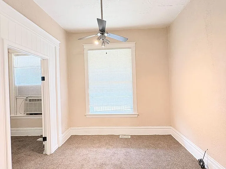 837 Avondale Ave — Photo 7