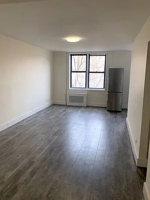 Rented by Silverstreet RE LLC | media 18