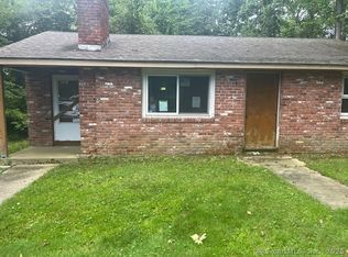 48 Fairview Ave, Griswold, CT 06351