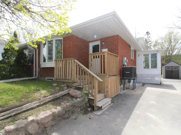 8 A Springbrook Dr #8A1, Peterborough, ON K9J 1L1