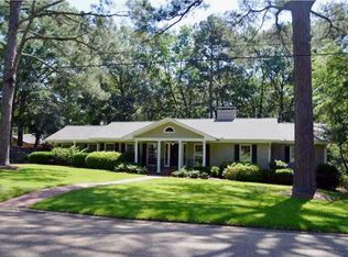 4130 Crestview Dr, Jackson, MS 39211