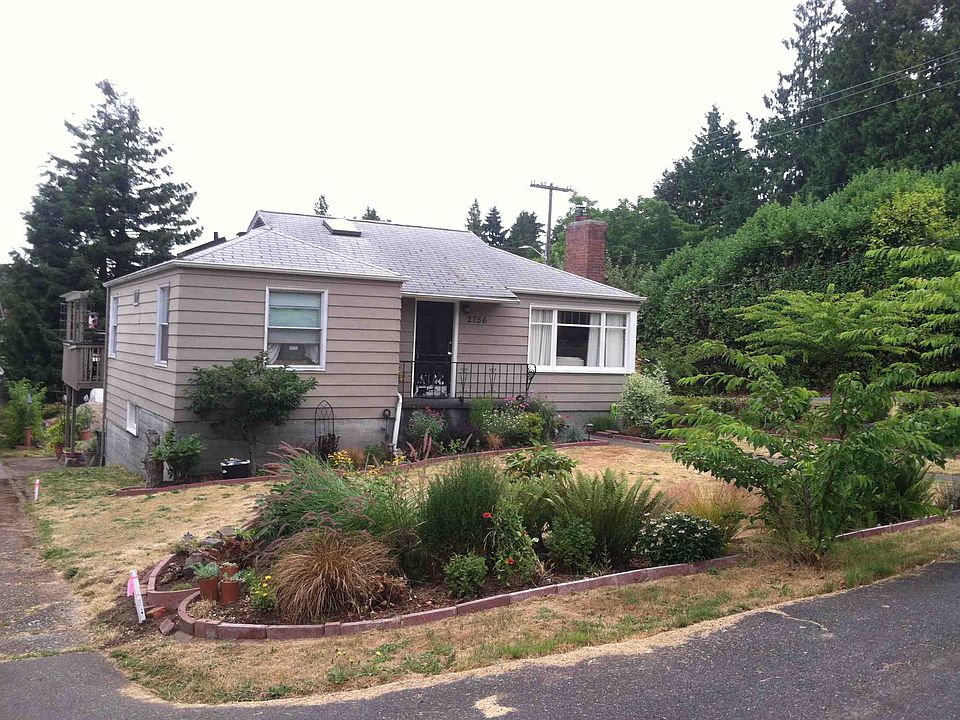 2nd image of 2756 NE 94th St