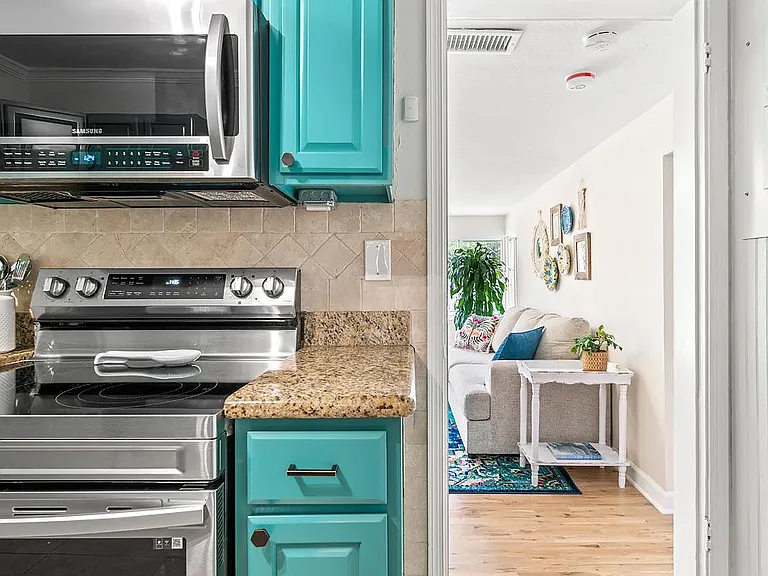 1014 N L St — Photo 10