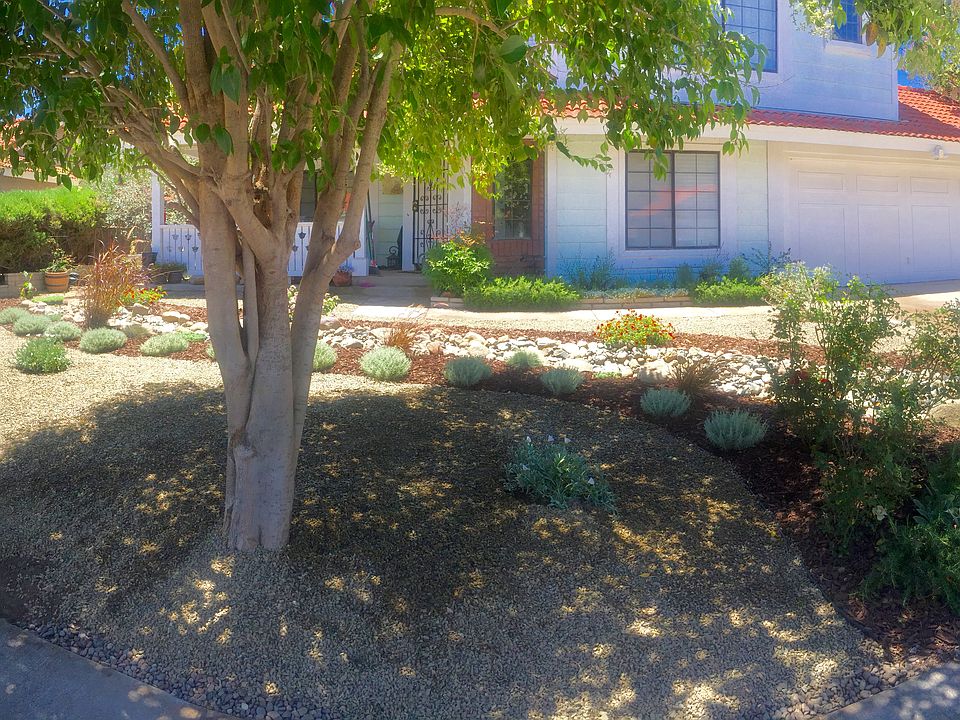 1st image of 45551 Clubhouse Dr