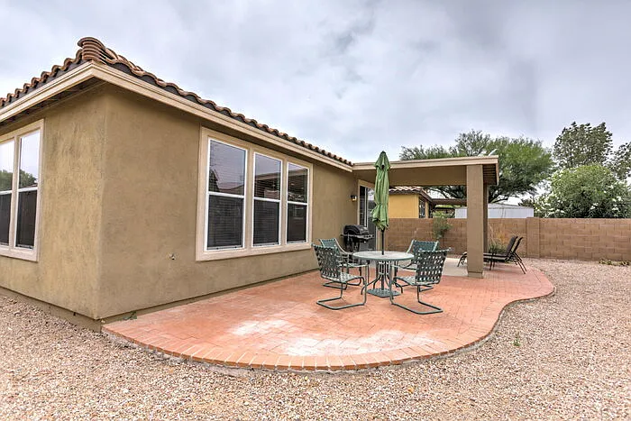 232 W Calle La Bolita — Photo 34