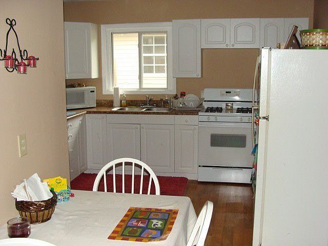 2nd image of 2616 Edgelea Dr