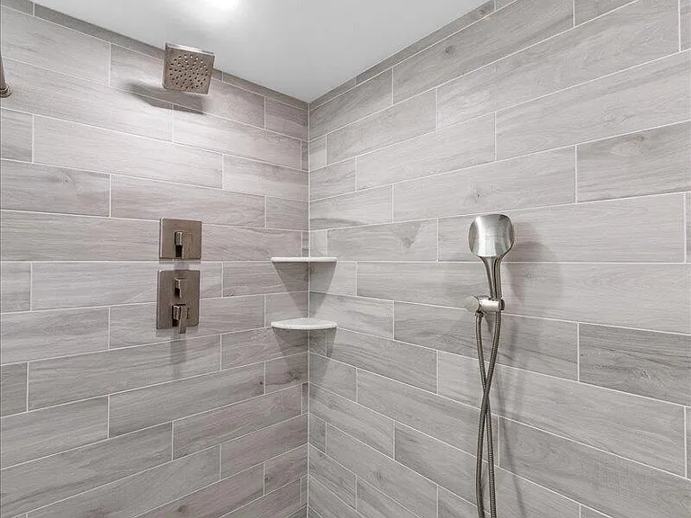 7801 Ridgewood Ave #1 — Photo 27