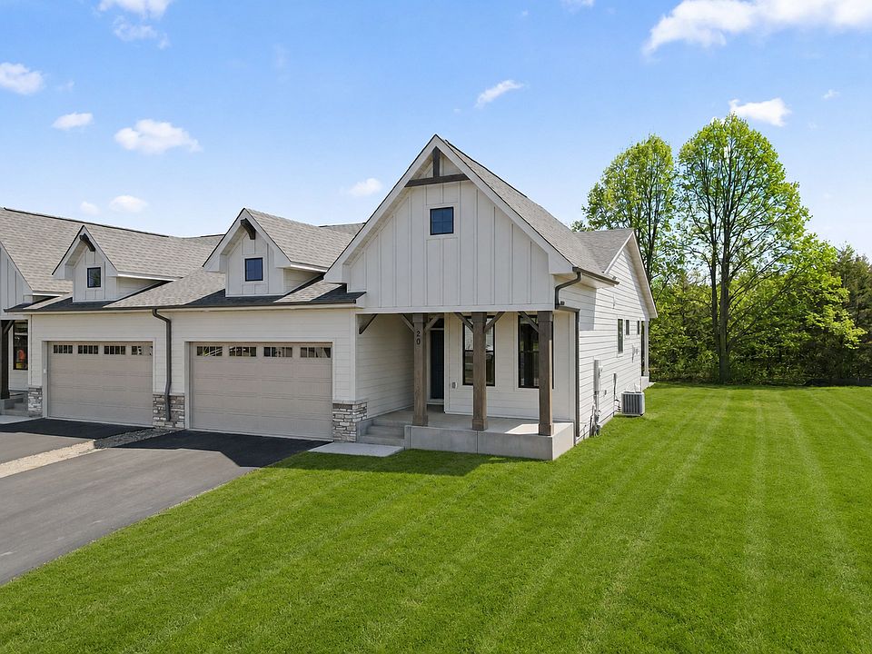 1st image of 20 Palomino Ct