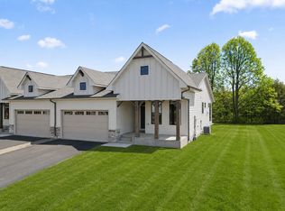 20 Palomino Ct, Hudson, WI 54016