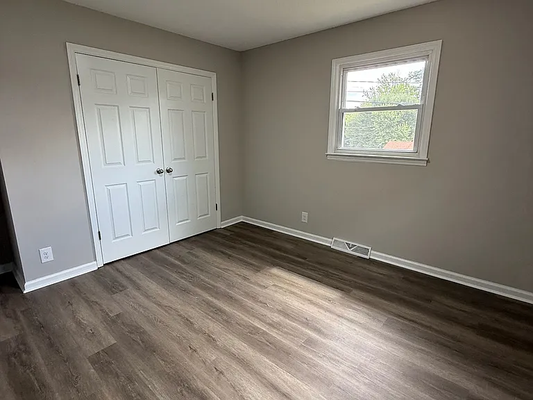 2629 Paula Dr — Photo 11