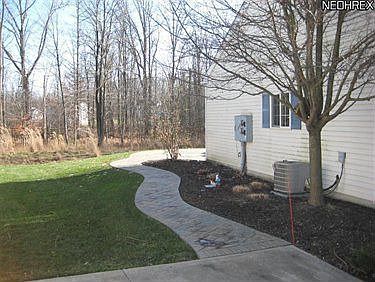 3rd image of 10615 Crossings Dr