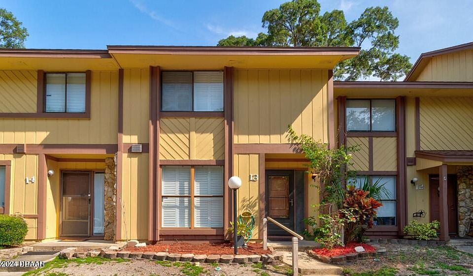 1st image of 13 Glenarbor Park